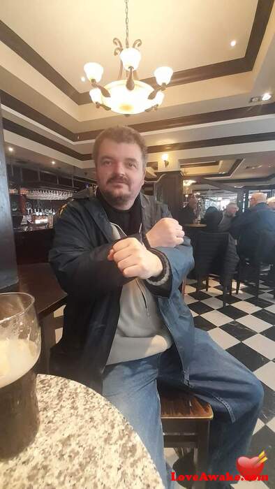 Xdemx UK Man from Scarborough