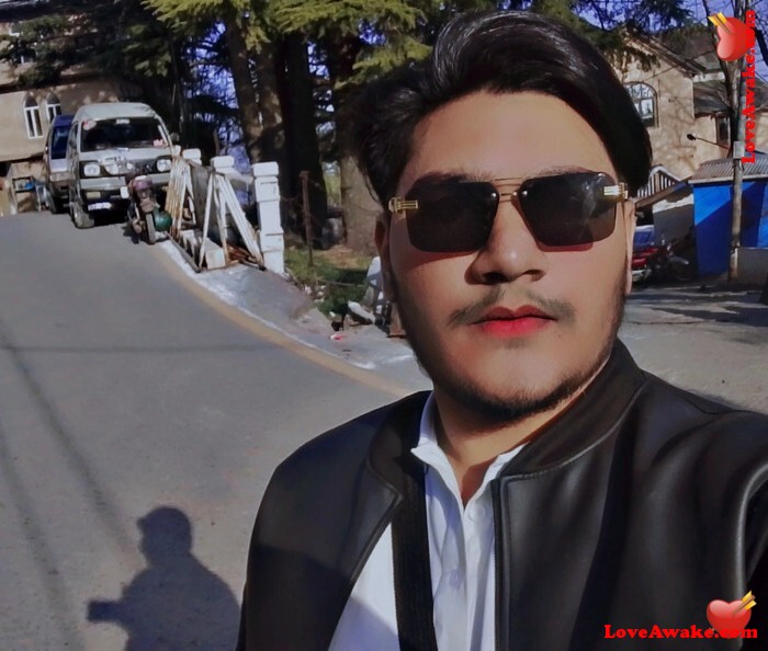 Arhamjamil Pakistani Man from Sialkot