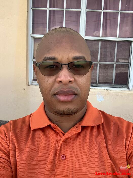 Usama020990 Saint Kitts And Nevis Man from Basseterre, St Kitts