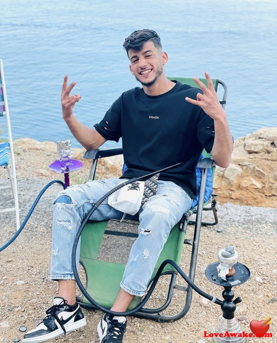 Anesygb Algerian Man from Oran