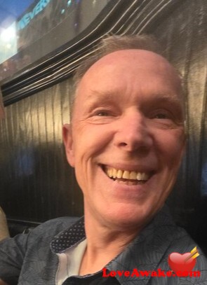 evernever777 Canadian Man from London