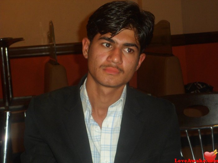 AMMAR4243 Pakistani Man from Faisalabad