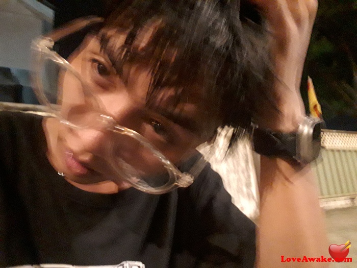 RXHMXD Malaysian Man from Kuching, Sarawak
