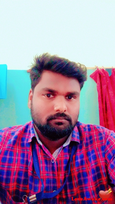 DeeDani UAE Man from Dubai