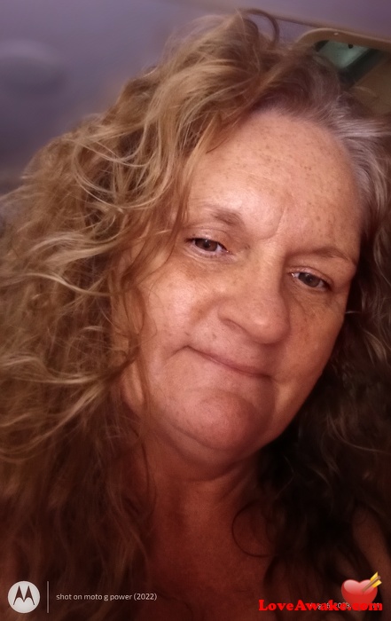 Moxielady2025 American Woman from Jacksonville