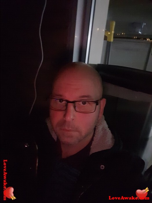 Akito13 UK Man from Norbury