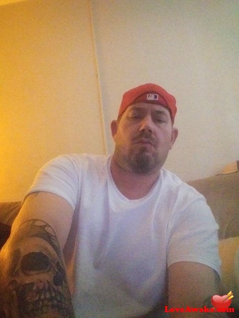 DavNi American Man from Cape Canaveral