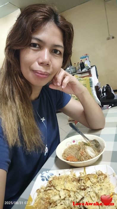 Yianne Filipina Woman from Leyte
