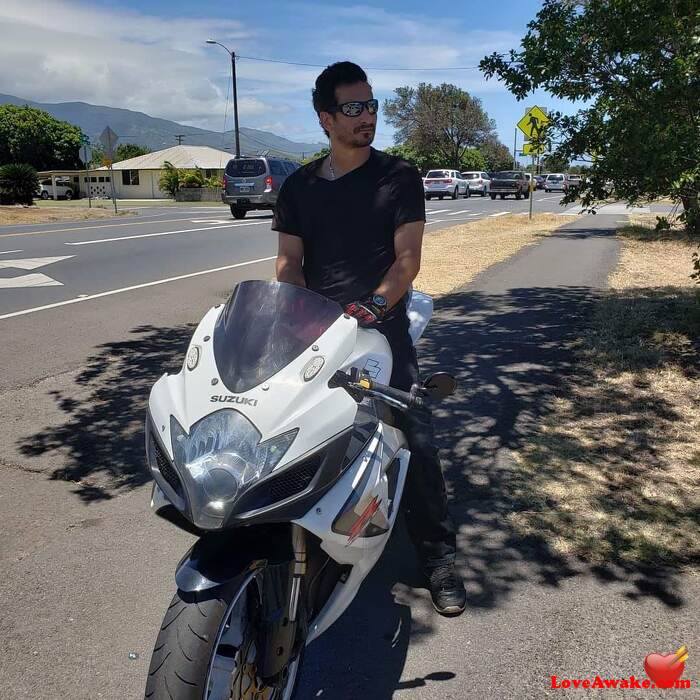 Tripx American Man from Kahului