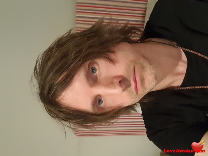 Just-7 UK Man from Guildford