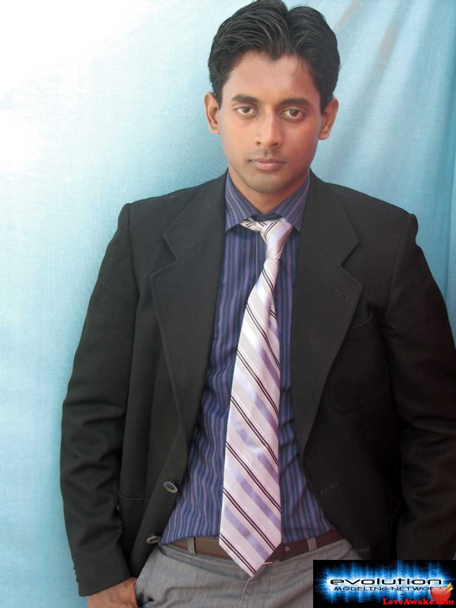 nawabi Pakistani Man from Karachi