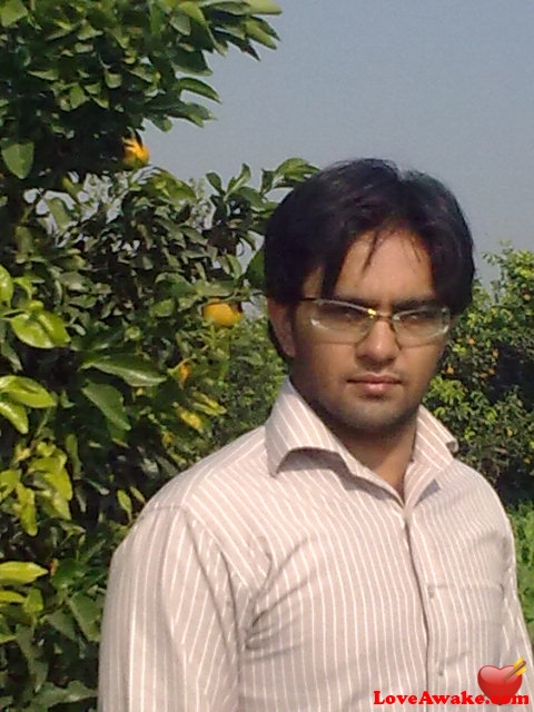 soni9820 Pakistani Man from Gujrat