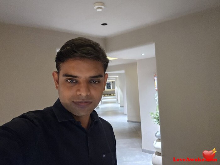 Rohiturss Indian Man from Vadodara