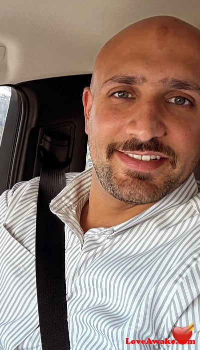 Jabaroke UAE Man from Abu Dhabi