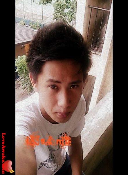 hANdsUM15 Filipina Man from Cebu