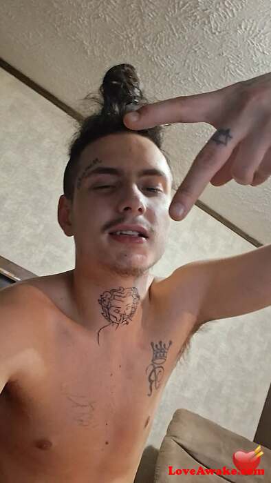 Rileyhoward18 American Man from Xenia