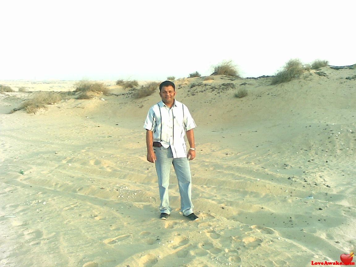 roger1174 UAE Man from Abu Dhabi