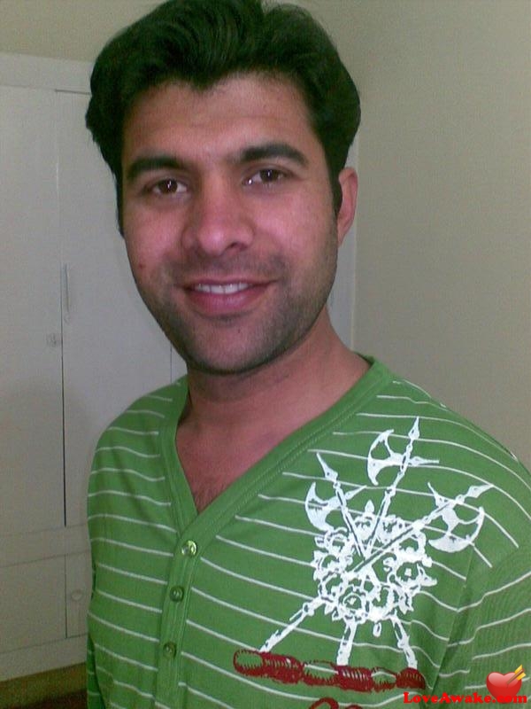 KMW Pakistani Man from Islamabad