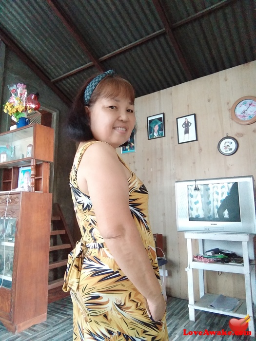 Aleoni Filipina Woman from Iloilo, Panay