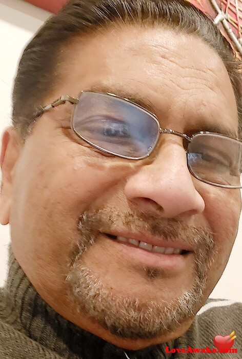 Peejay222 Kuwaiti Man from Kuwait