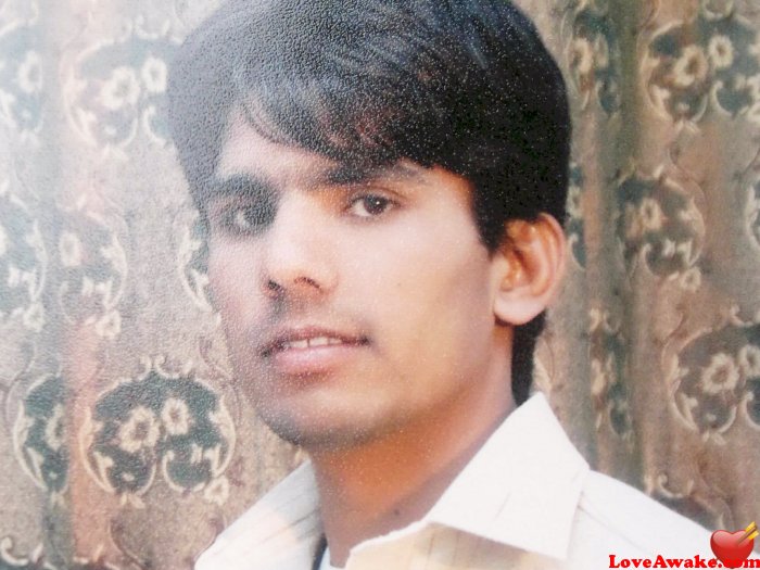 nomich Pakistani Man from Sialkot