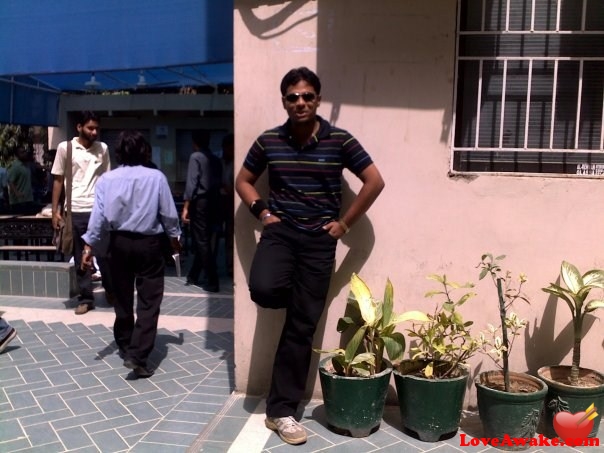 munee Pakistani Man from Karachi
