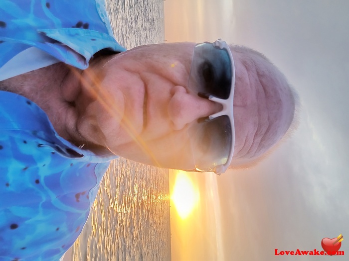 faultfinder American Man from Destin
