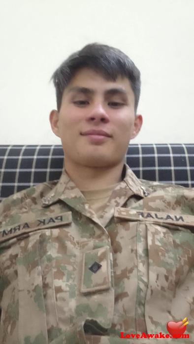 Hasnain909 Pakistani Man from Karachi