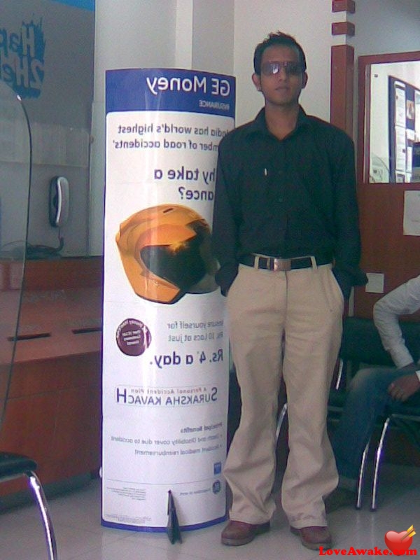 shanthnu Indian Man from Kolkata (ex Calcutta)