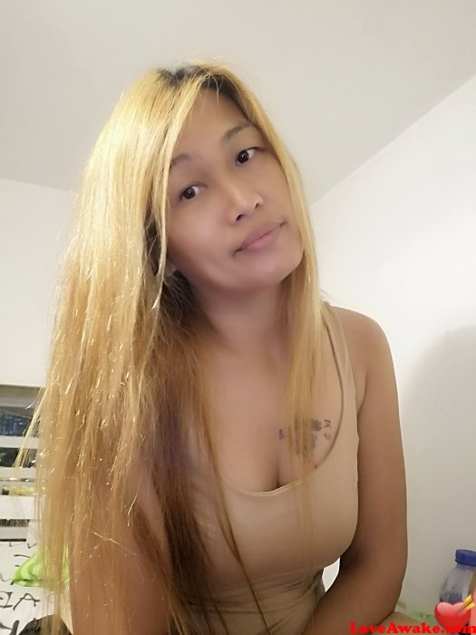 Ais28 Filipina Woman from Manila