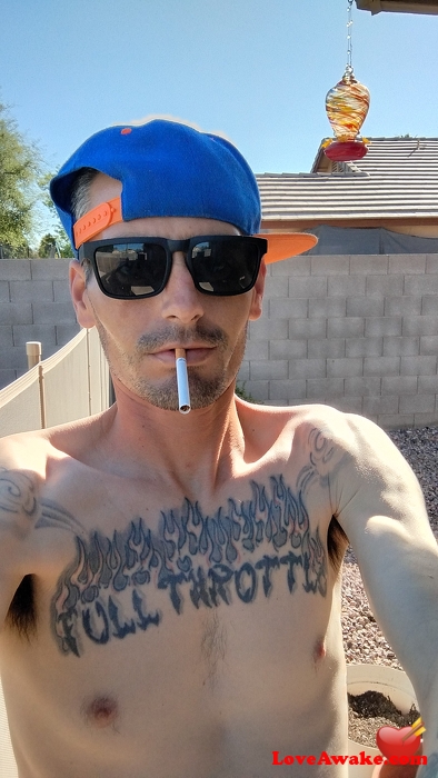 Kubemb8 American Man from Peoria