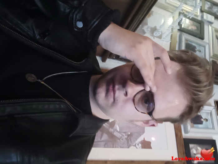 Charliepri8 UK Man from Colchester