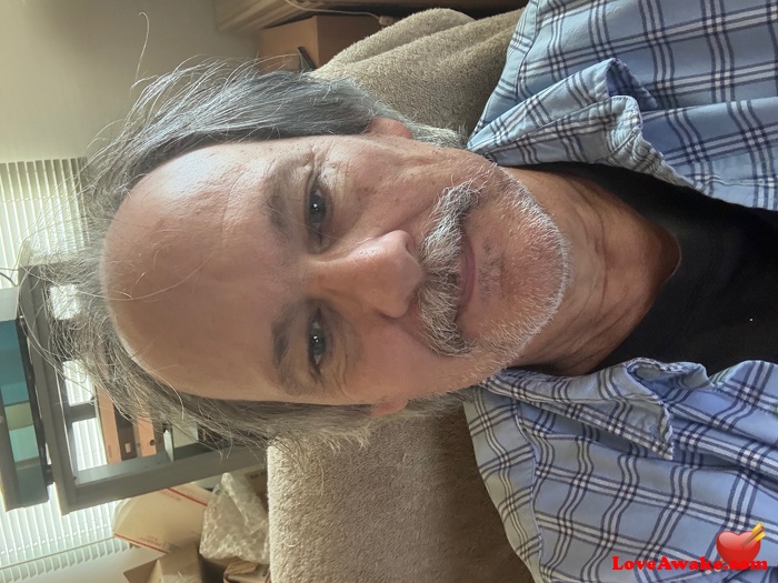 waggy8 American Man from Citrus Heights