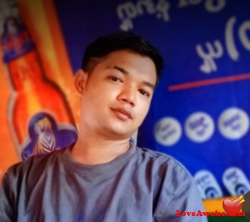 Sithuaung4 Myanmar Man from Mawlamyine (Moulmein)