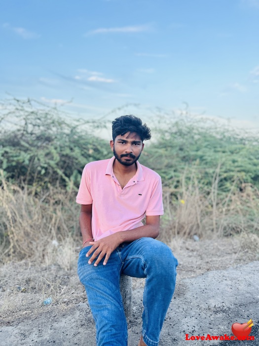 Pratipal9 Indian Man from Jamnagar