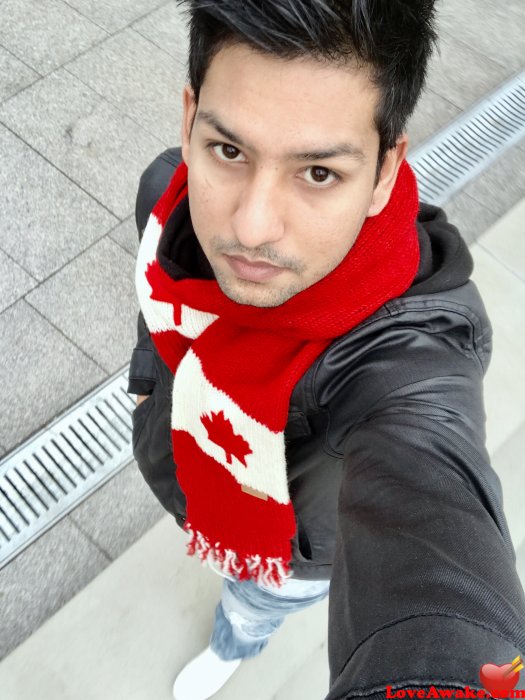 ak7838 Canadian Man from Toronto