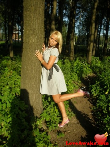ylia Russian Woman from Saint Petersburg
