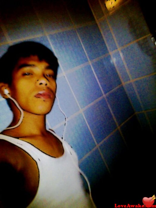 lauriano Filipina Man from Bacolod, Negros