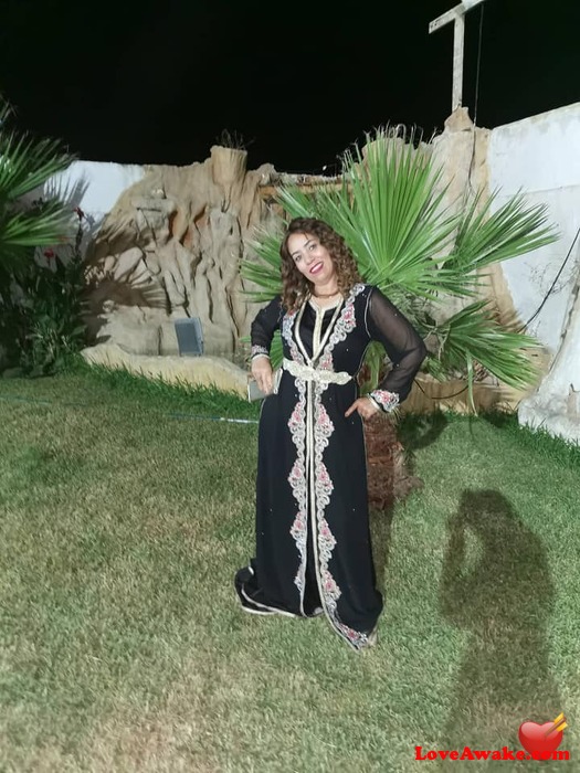 Nahlaamri Dutch Woman from Amsterdam