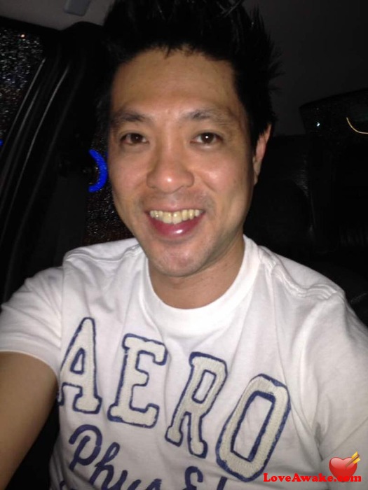 FelixYHL Indonesian Man from Singkawang, Kalimantan