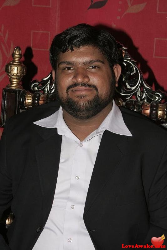 5malik Pakistani Man from Lahore