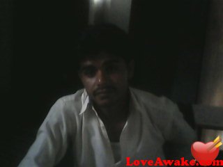 Qwail Pakistani Man from Lahore