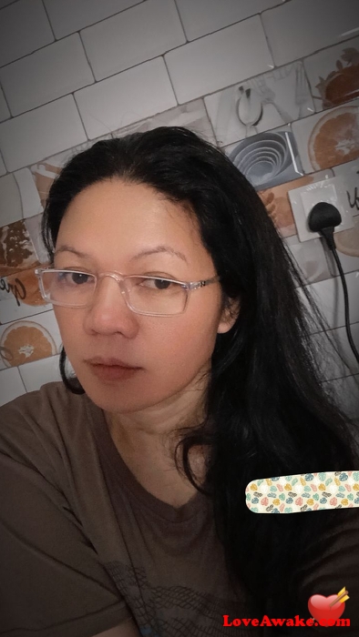 Gwen43 Filipina Woman from Manila