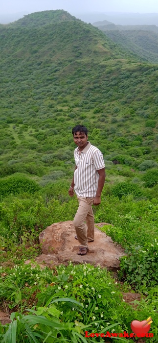 vickeyH10 Indian Man from Bhuj