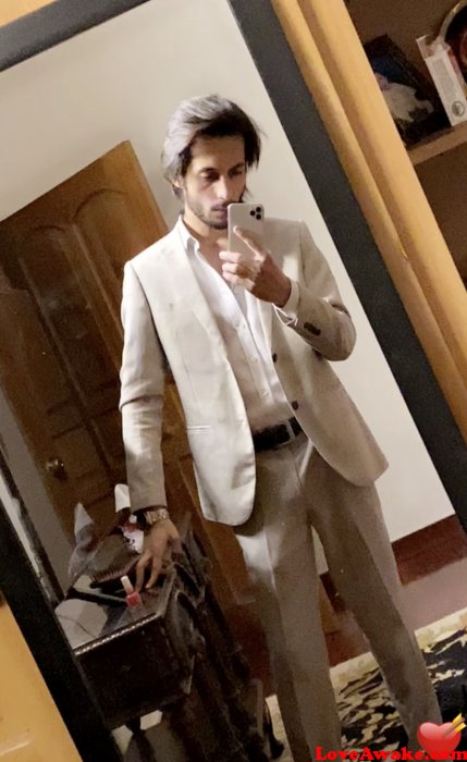 Shahzain100 Pakistani Man from Islamabad