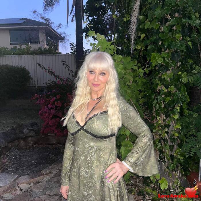 vivienne1968 Australian Woman from Perth