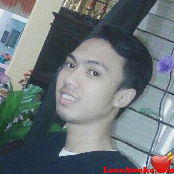 Augie27 Indonesian Man from Jakarta, Java