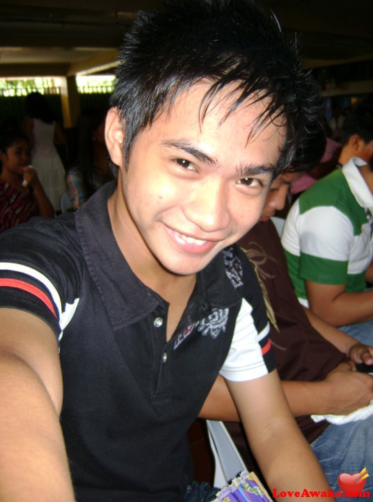 ngetzz Filipina Man from Manila