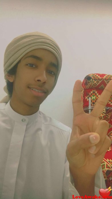 Hamood16 UAE Man from Abu Dhabi