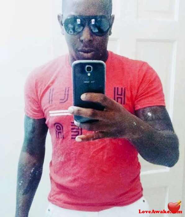 Sizzoz American Man from Aguanga